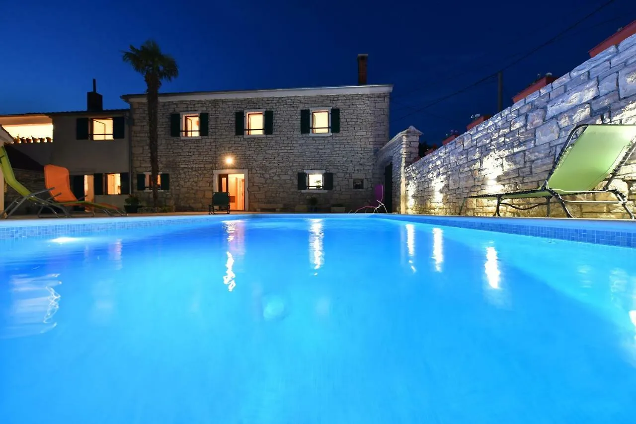 Villa Petrovi Dvori Zadarvillas Benkovac